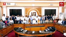 ନୀତୀଶ କୁମାରଙ୍କ ଶେଷ କ୍ୟାବିନେଟ୍ ବୈଠକ; ଭାବପ୍ରବଣ ହୋଇ ମନ୍ତ୍ରୀମାନଙ୍କୁ ନିରନ୍ତର ମାର୍ଗଦର୍ଶନର ଆଶ୍ୱାସନା