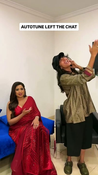 Shreya Ghoshal - Auto tune left the chat