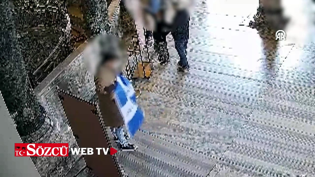 Ayasofya'da dini ve ideolojik içerik taşıyan sembolik bayrak açan 2 şüpheli tutuklandı