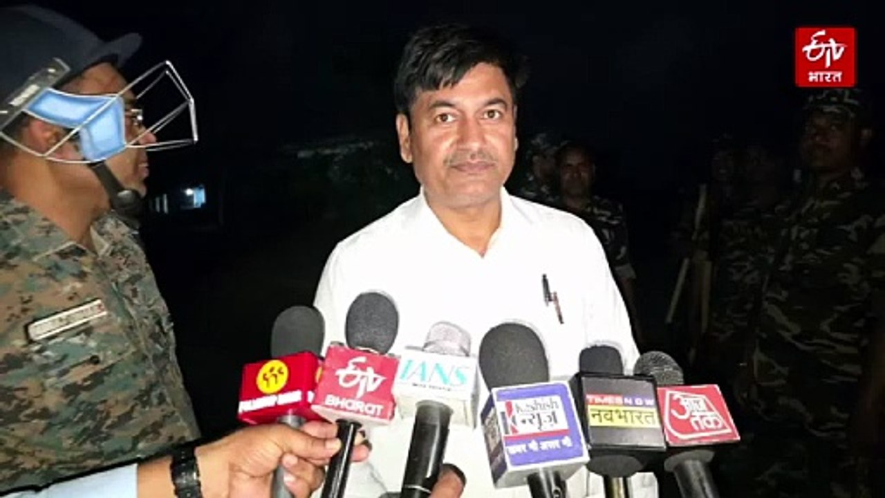 गढ़वा में सड़क हादसे में दो लोगों की मौत के बाद हंगामा, पत्थरबाजी के बाद पुलिस ने किया लाठीचार्ज और फायरिंग