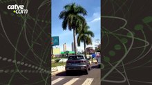 Motoristas de aplicativo e entregadores fazem passeata em Foz do Iguaçu