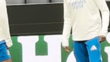 ¡Mbappé aparece en Múnich y sigue con la tirita en la ceja en el entrenamiento!