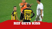 Player kisses referee after goal stands in Egyptian league match