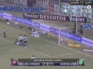 San Lorenzo 3-2 Banfield (1-0 Bergessio)