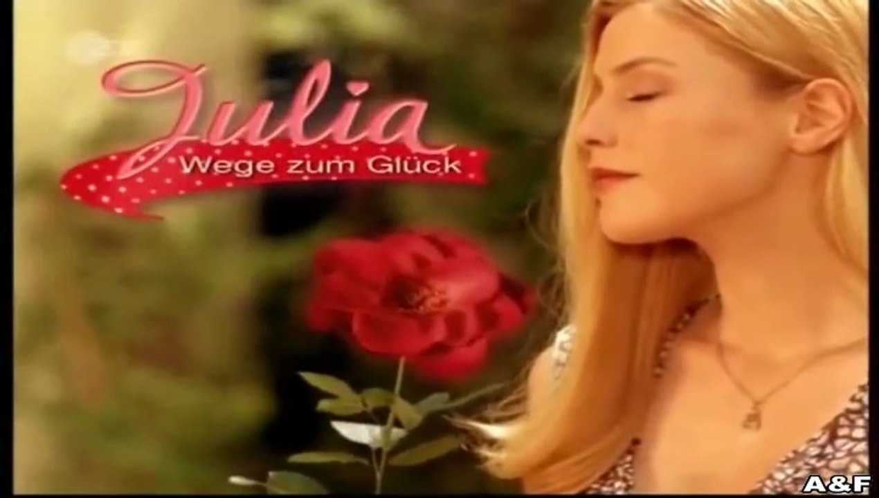 Julia -039- Wege zum Glück