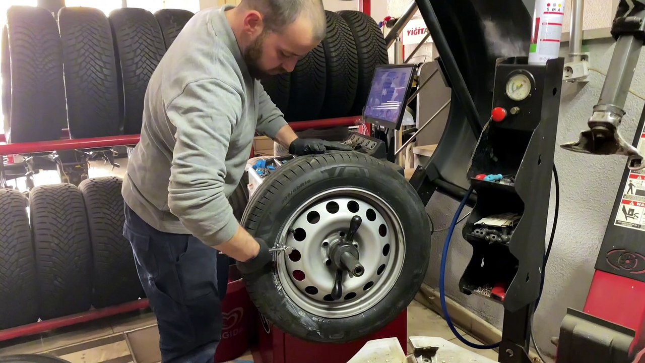 Kış lastiği zorunluluğu bitiyor... Lastik değiştirme bin lira