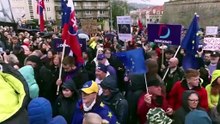 Proteste in Bratislava gegen Ficos Plan zur Abschaffung der Auslandswahl