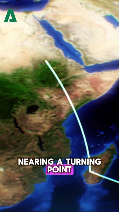 Trump Says War “Close to Over” | US-Iran Talks, Hormuz Blockade & Global Recession Warning