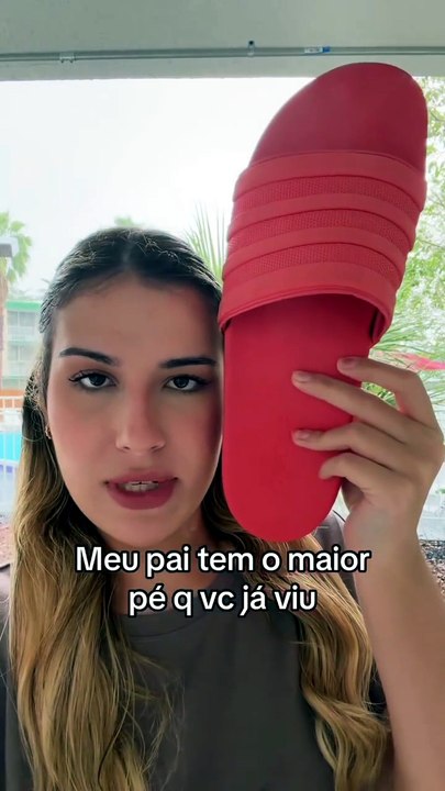 Briga entre dedos. 👣👣🤣🤣🤣🤣🤣 #omelhorsoaoscomentarios #engraçado #engraçados #comentarios #comentários