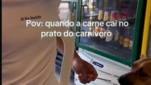 Quando a Carne Cai no Prato do Carnívoro 🐶🐶🐶🍖🍖🍖 #omelhorsoaoscomentarios #engraçado #engraçados #comentarios #comentários