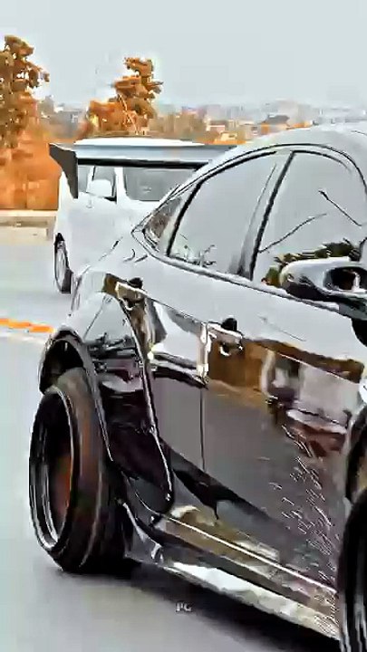 Modified_Honda_Civic_Gang_Rolling_in_Islamabad_🖤