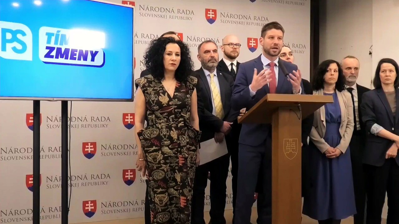 ZÁZNAM: M. Šimečka: Rútime sa do obrovskej ekonomickej a sociálnej krízy