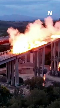 Anas Demolisce il Viadotto La Coscia sulla SS 223 di Paganico: Inizio dei Lavori di Raddoppio a Quattro Corsie