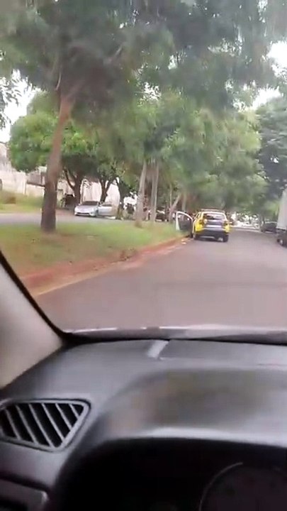Momento exato da prisão do médico que atingiu paciente com tiro em hospital de Umuarama