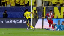 Coman strike takes Al Nassr eight points clear