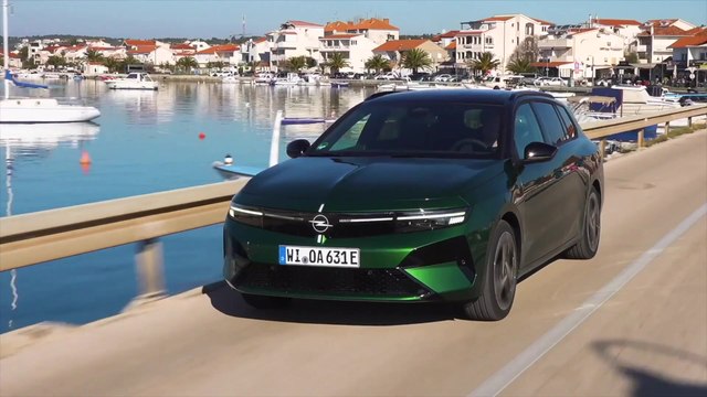 Neuer Opel Astra und neuer Opel Astra Sports Tourer