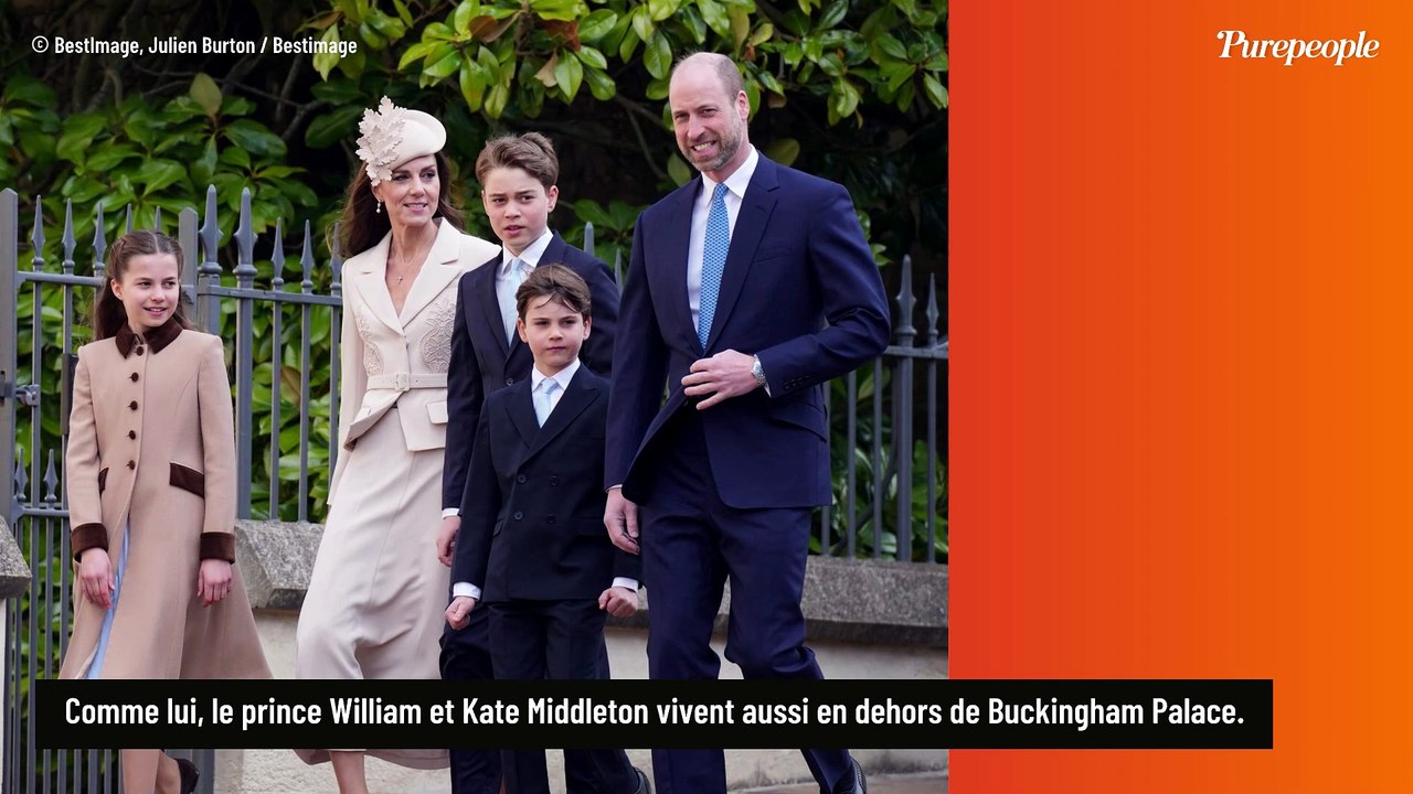 Le roi Charles III n'a pas souhaité suivre les pas d'Elizabeth II ...