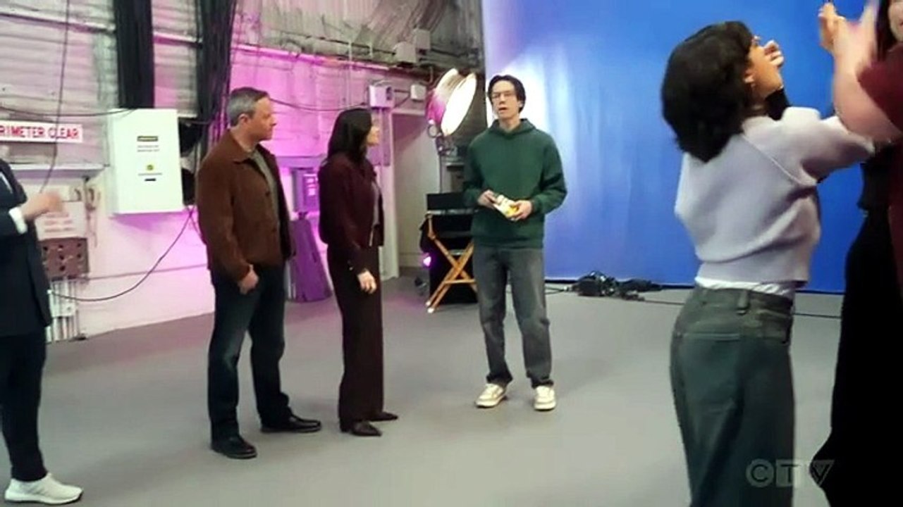 The Rookie S08E15 - Survive the Streets - Película Full HD [Doblado ESP] | Ver hasta el final