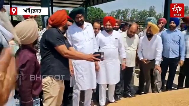 ਮੰਡੀਆਂ ‘ਚ ਕਣਕ ਦੀ ਸਰਕਾਰੀ ਖਰੀਦ ਸ਼ੁਰੂ, ਕਿਸਾਨਾਂ ਦੇ ਚਿਹਰੇ 'ਤੇ ਰੌਣਕ