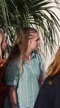 Daughter of missing Lynette Hooker, met by police in Bahamas