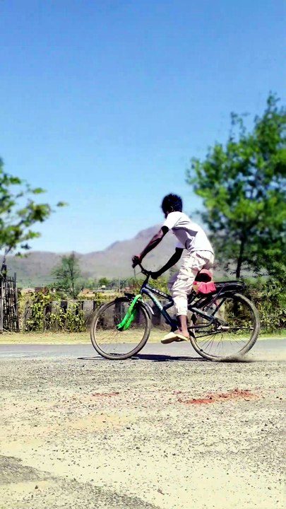 Desi cycle stunt #new #stunt #viralvideo