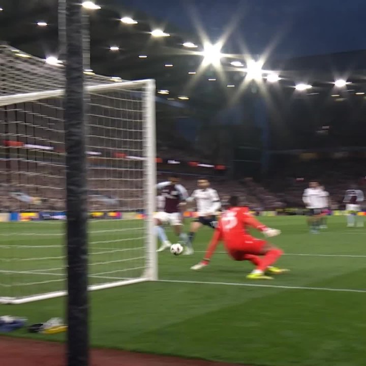 Goal by Ollie Watkins