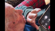 Carletto Life story con i nonni e gli amici
