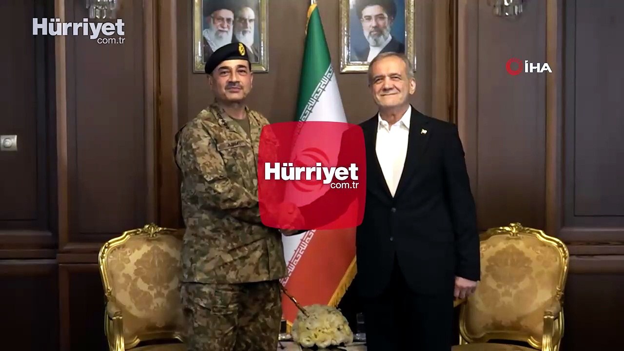 İran Cumhurbaşkanı Pezeşkiyan Pakistan Genelkurmay Başkanı Mareşal Munir ile bir araya geldi