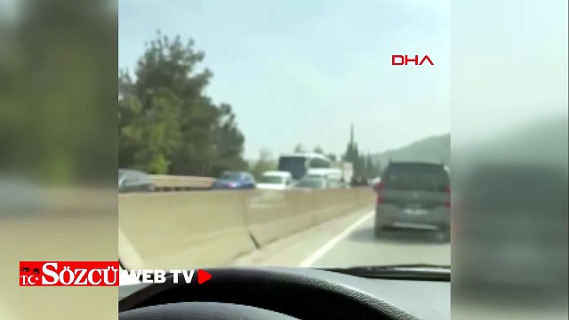 Kestel’de bariyerlere çarpan otomobil takla attı; 2 yaralı