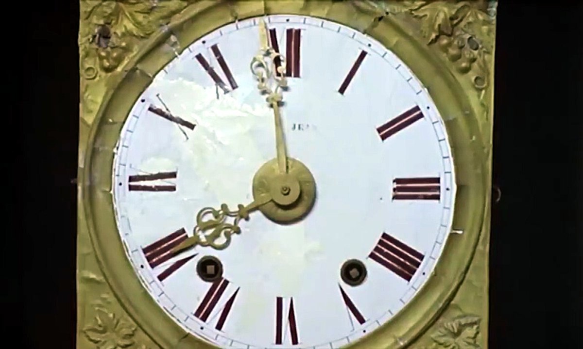 Un coeur oublié 2001 . L'histoire suit ce célèbre homme de lettres, ayant résisté à la passion toute sa vie, qui découvre tardivement l'amour auprès d'une jeune femme.