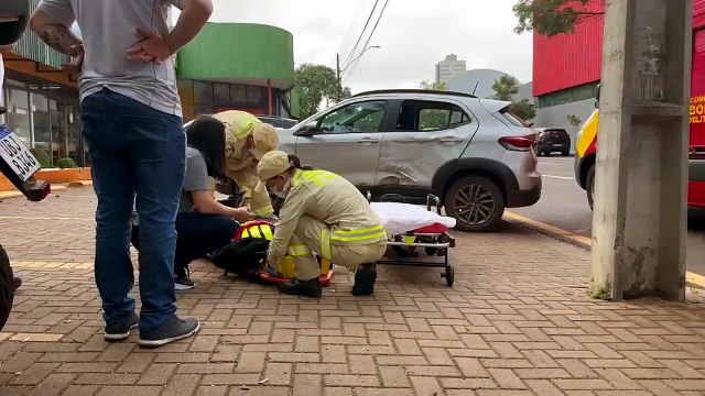 Motociclista fica ferido em acidente no bairro Coqueiral, em Cascavel