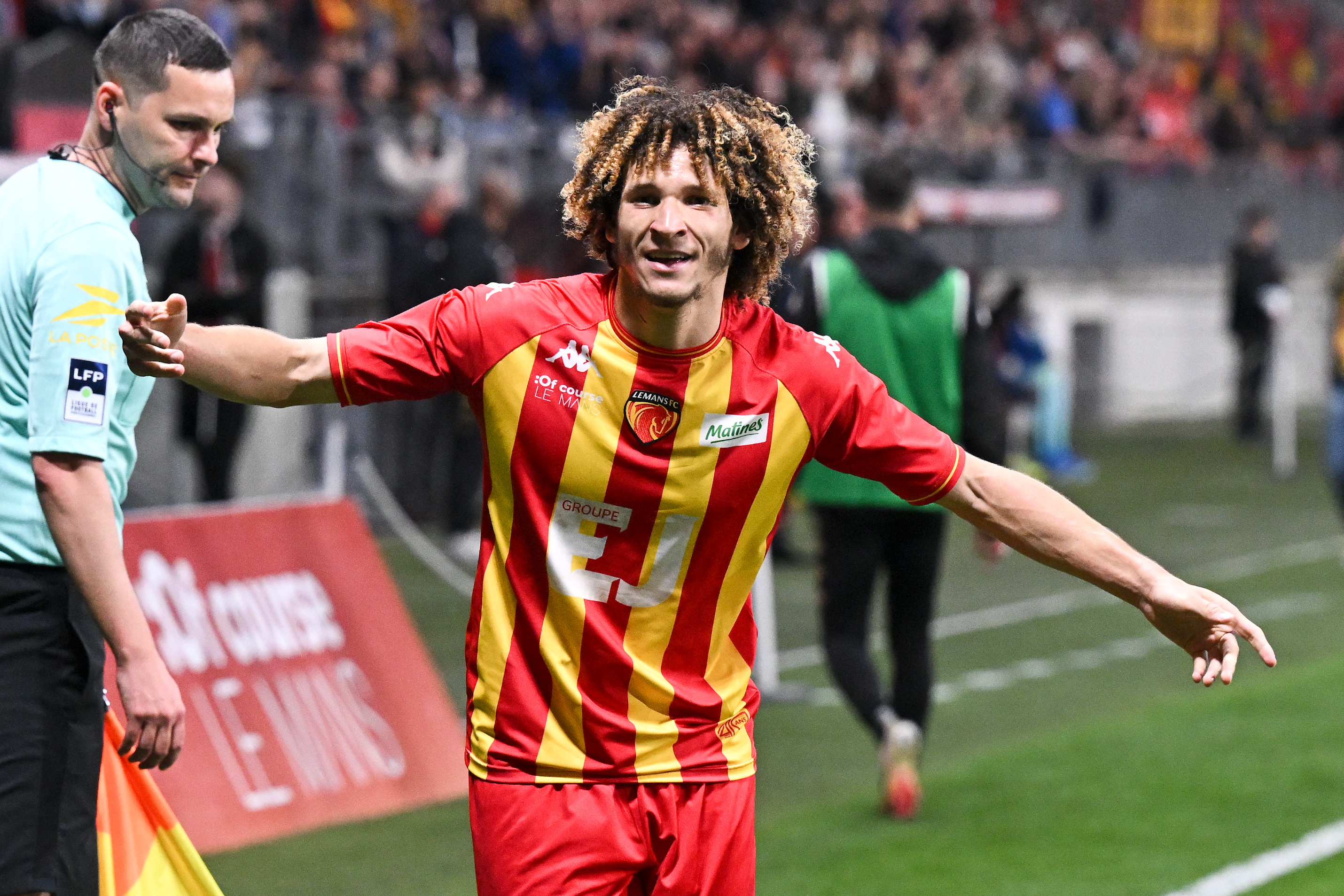 Ligue 2 : Le Mans s'accroche à la montée directe