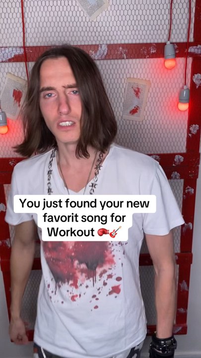 Hey I’m Sugar Red and this is my song Knockout 🥊🎸🤘