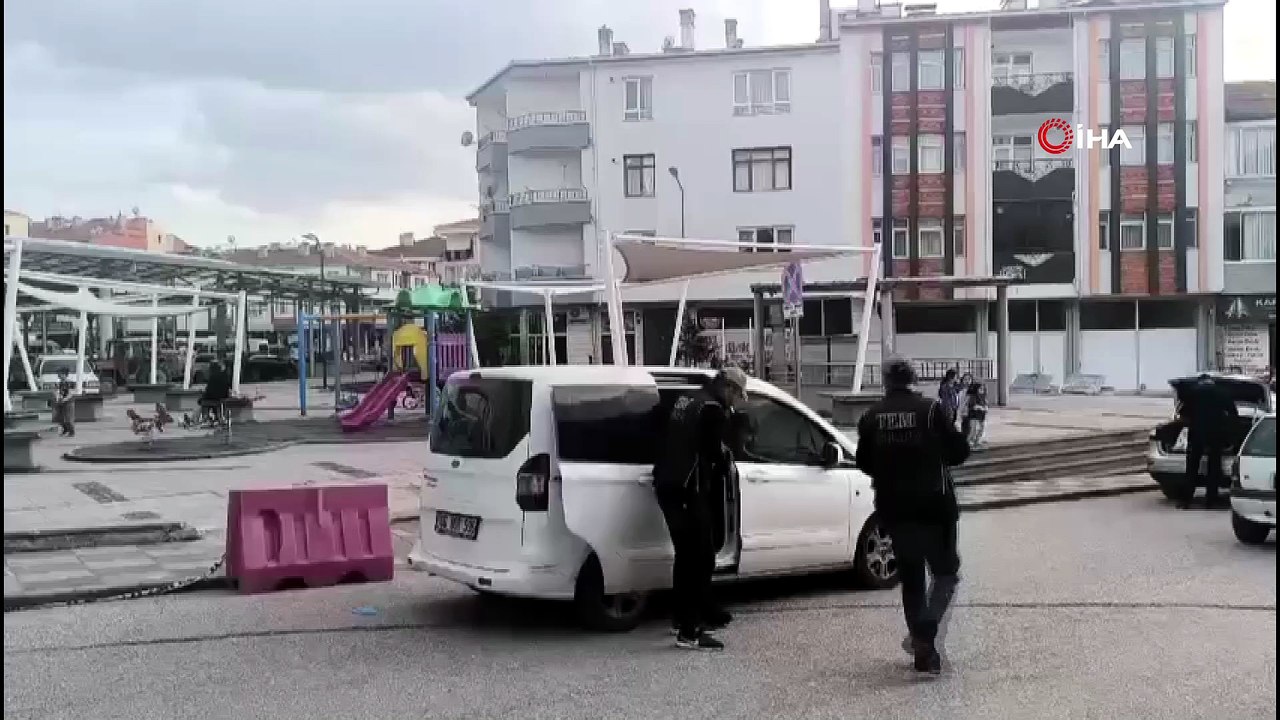 Ameliyat ile yüzünü değiştiren firari cinayet zanlısı yakalandı