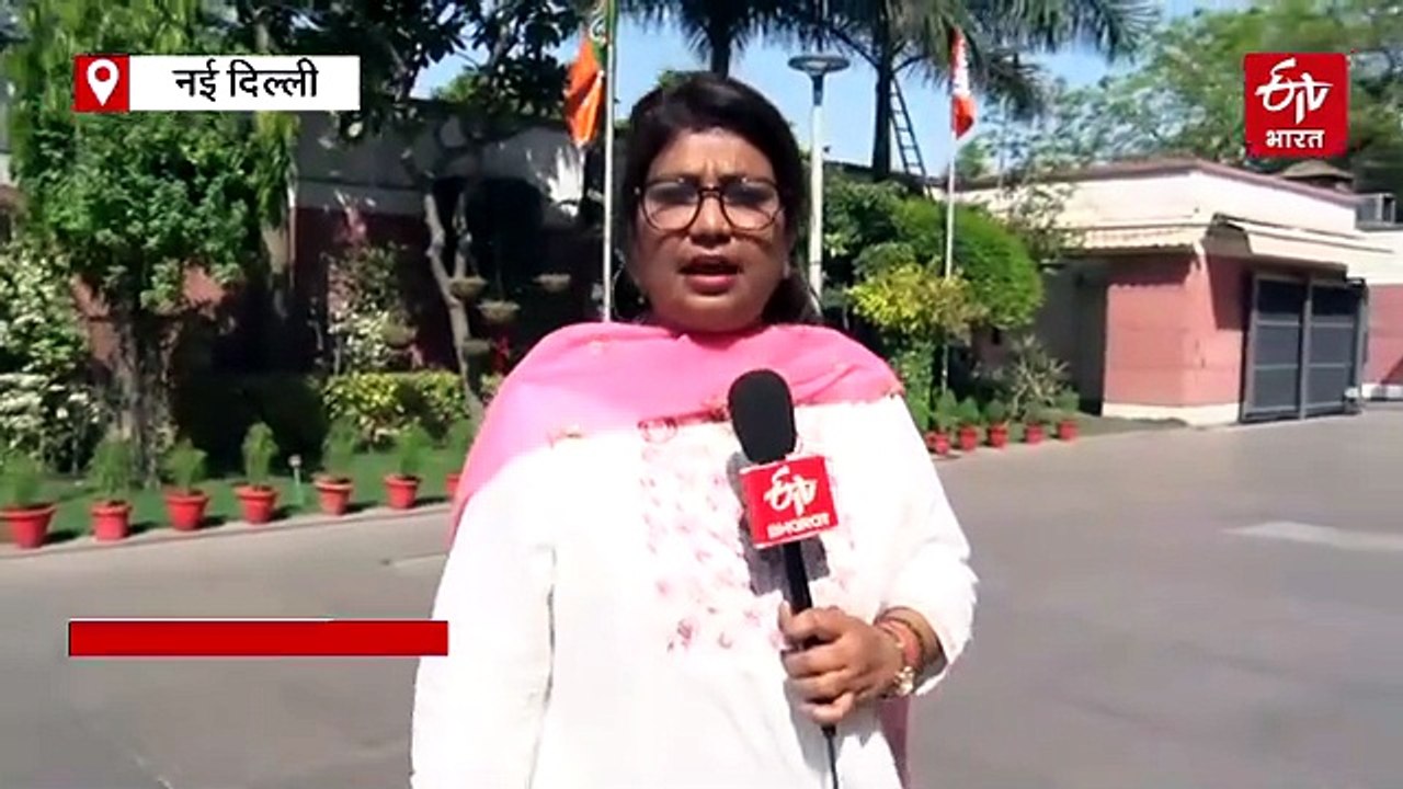 महिला आरक्षण बिल को लेकर स्मृति ईरानी का कांग्रेस पर हमला, बोलीं-'...जनता जवाब देगी'