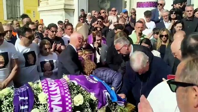 Massa, il funerale di Giacomo Bongiorni. La straziante lettera della zia