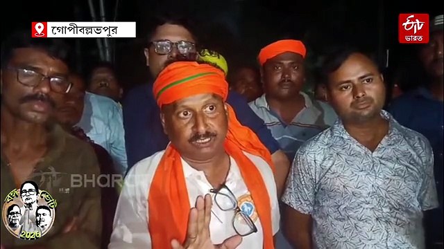 কর্মীকে মারধরের প্রতিবাদে ধরনায় বসা বিজেপি প্রার্থীর উপর লাঠিচার্জ কেন্দ্রীয় বাহিনীর !