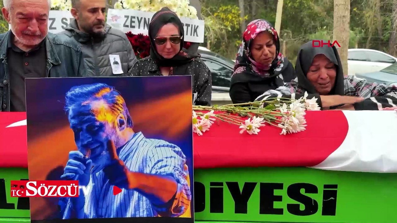 Şarkıcı Rıza Tamer, son yolculuğuna gitarıyla uğurlandı