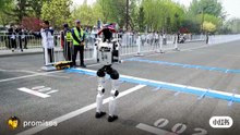 Un robot s'éclate au départ d'un course