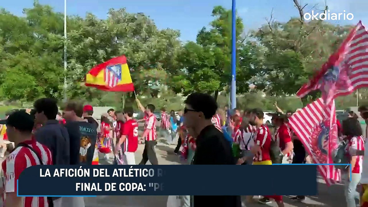 La afición del Atlético recurre al cántico de moda en la final de Copa: "Pedro Sánchez, hijo de p..."