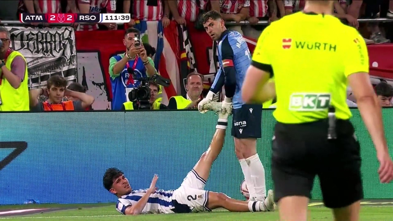 Salida de Jon Aramburu