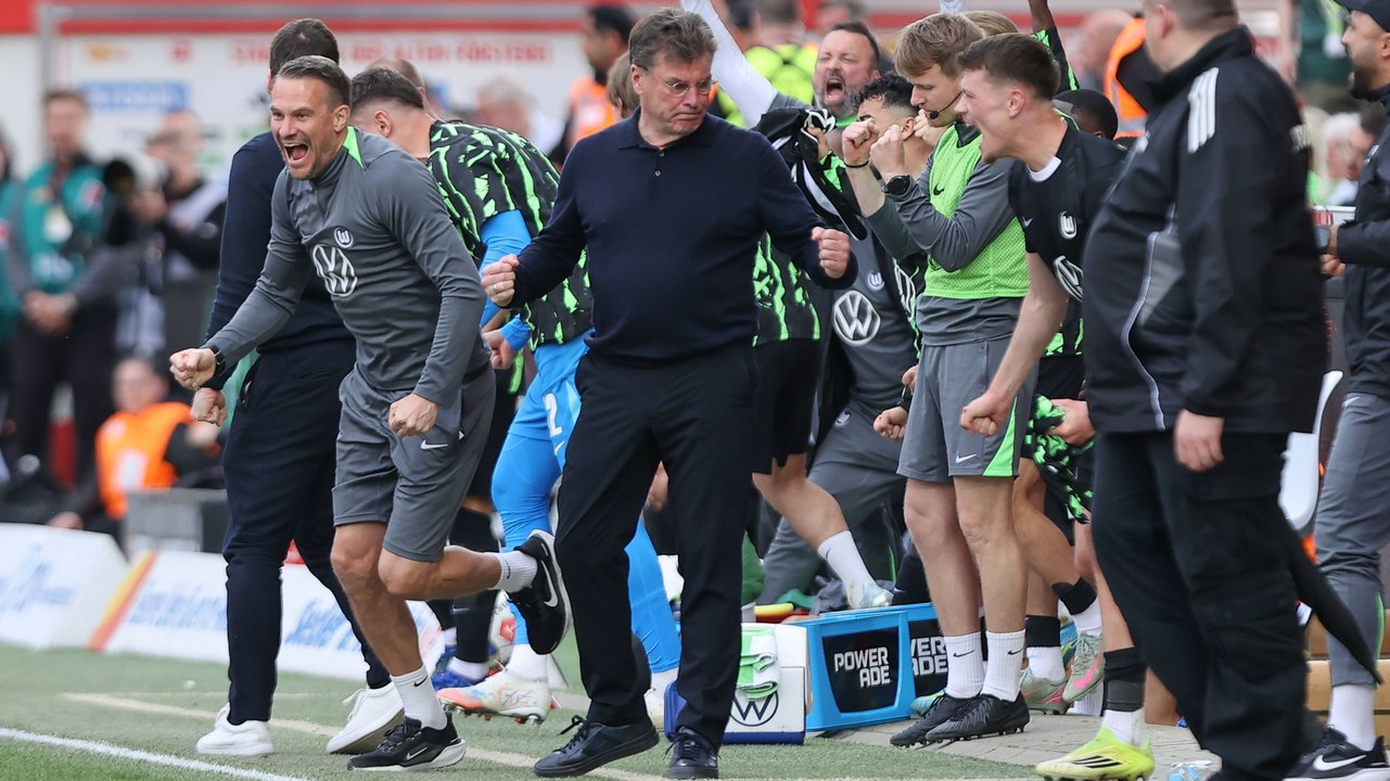 'Mannschaft hat das Lebenszeichen gesendet': Erster Wolfsburg-Sieg für Hecking