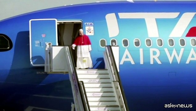 L'arrivo di Papa Leone XIV in Angola, terza tappa del viaggio in Africa