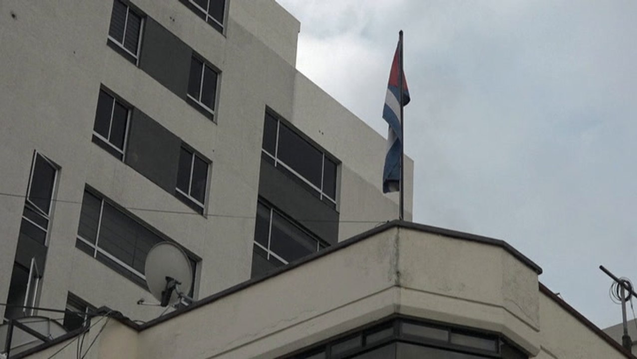 Ecuador expulsa a embajador de Cuba y a toda la misión diplomática