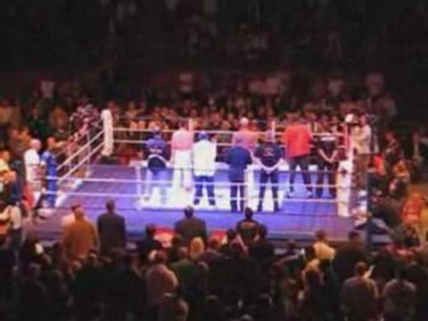 Bercy 08 KHIDER entrée et 1er round