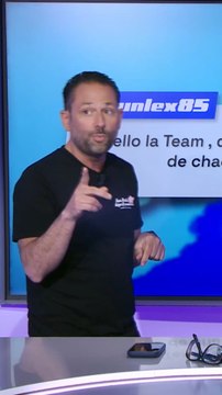 🎮 Nos consoles préférées font débatDans cet extrait de La Team, on partage nos consoles préférées et les souvenirs qui ont marqué notre passion pour le jeu vidéo. Un moment nostalgique qui relance le débat entre générations.