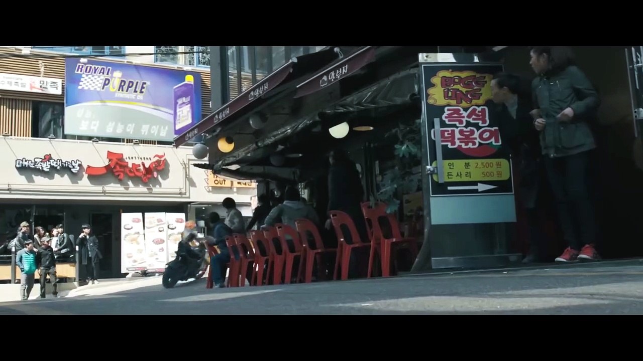 Captain America VS Ultron  Fight Scene Hindi  Avengers Age of Ultron   Movie Clip HD 4K 2160P