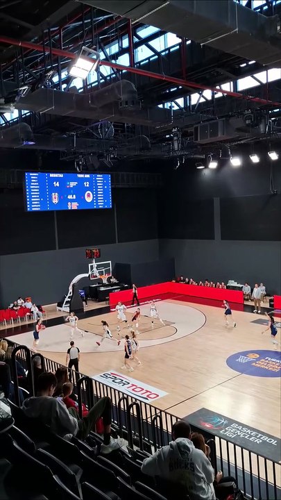 İlk Yarı Sonucu - Beşiktaş 28-28 Ted Ankara Kolejliler - Basketbol Gençler Ligi Kızlar 5. Pencere 3. Maç