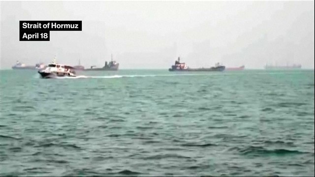 Hormuz at Standstill, Denting US-Iran Peace Deal Hopes