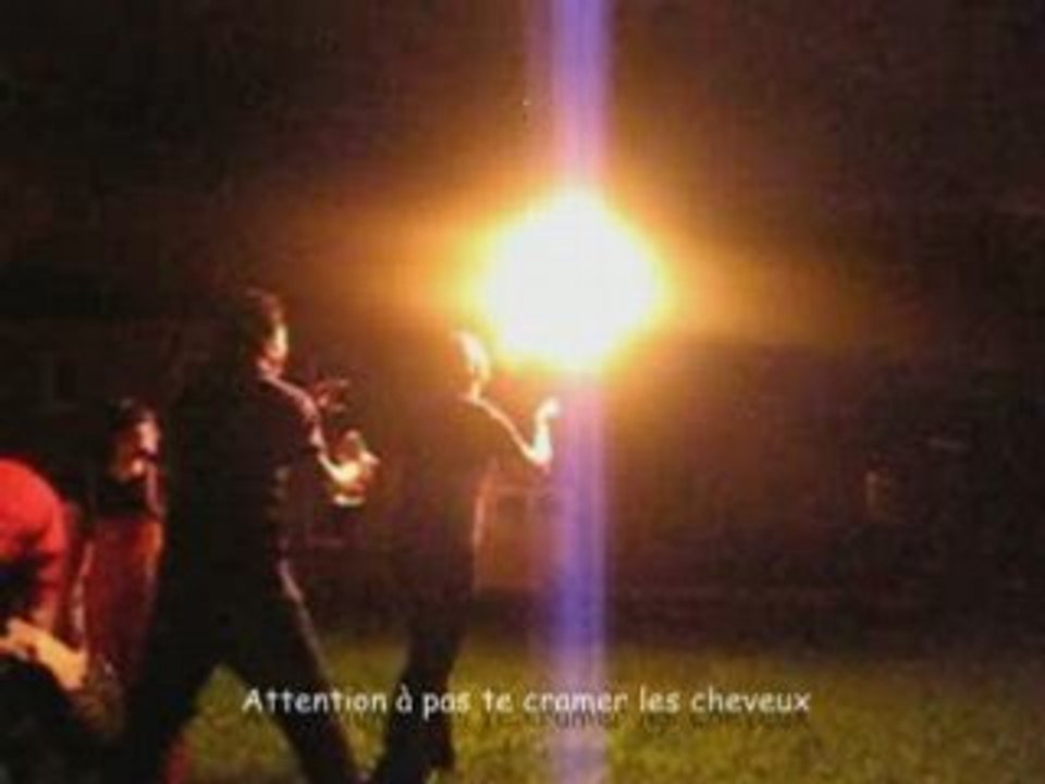 Bolas, torches, cracheurs en folie